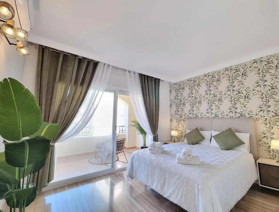 Luxury Hacienda Playa Apartment Marbella